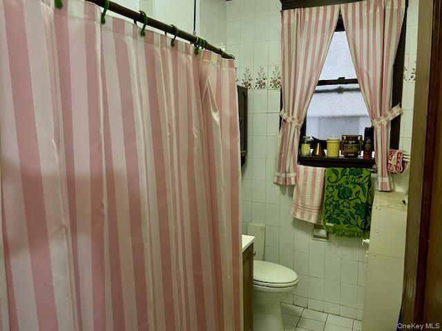 33-21 82nd Street 1 Property Photo 6