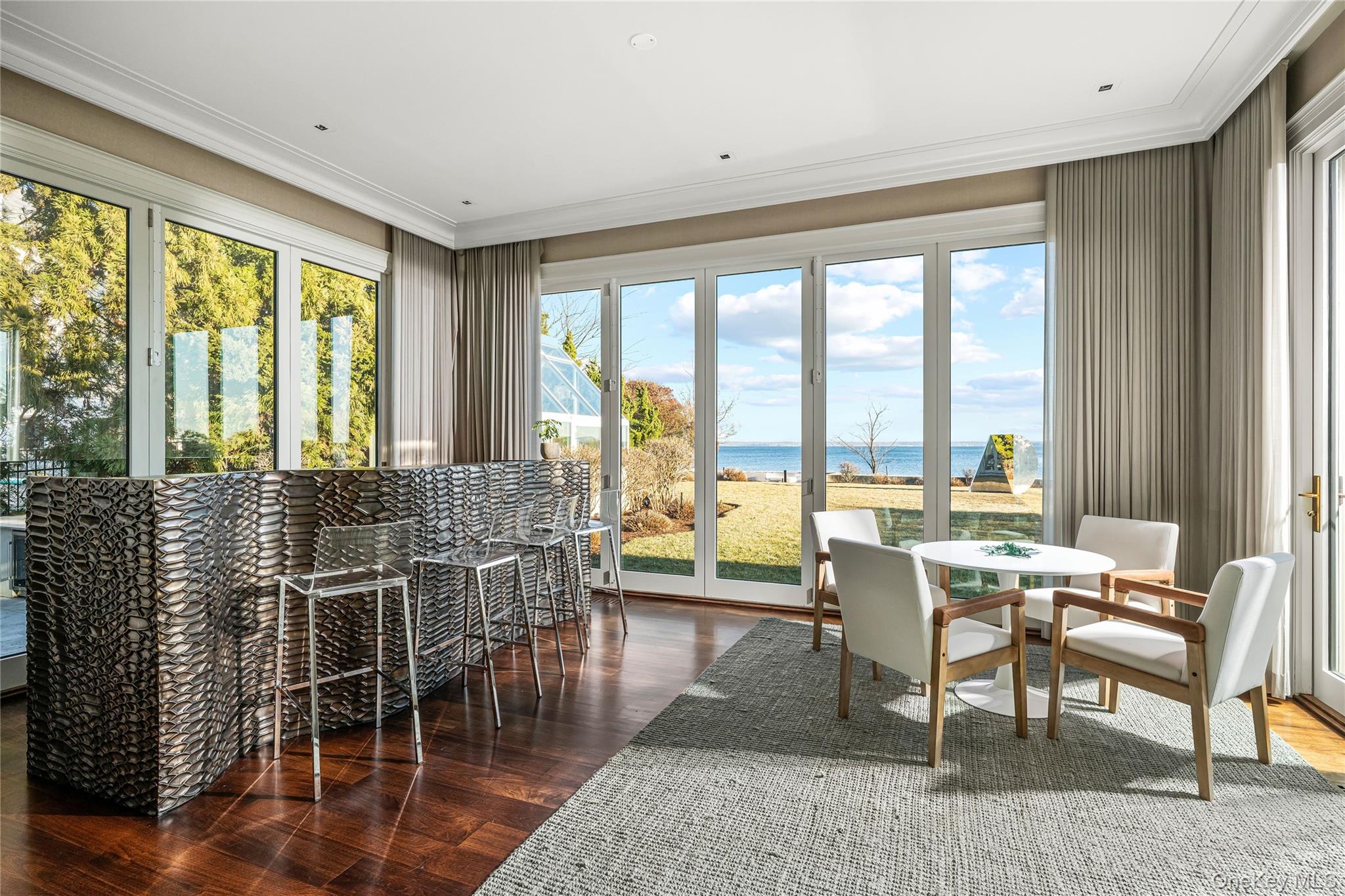 106 Premium Point Property Photo 13