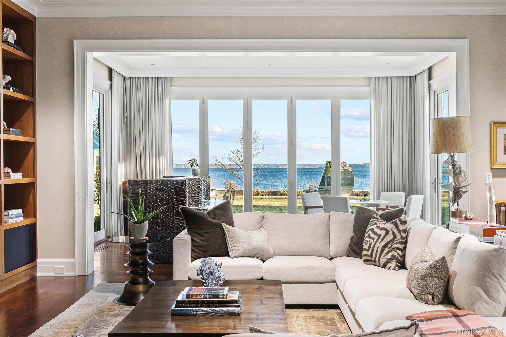 106 Premium Point Property Photo 14