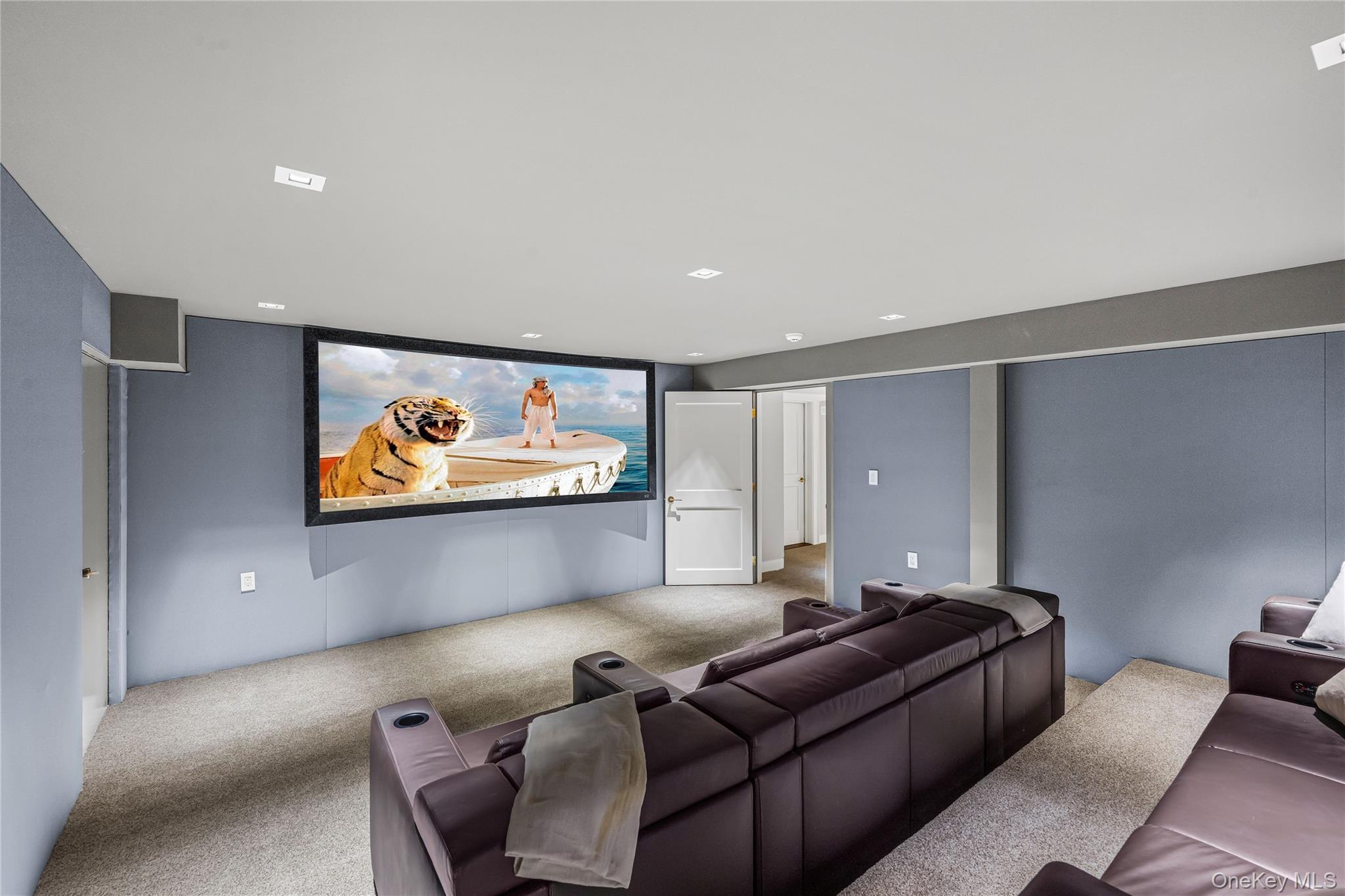 106 Premium Point Property Photo 34