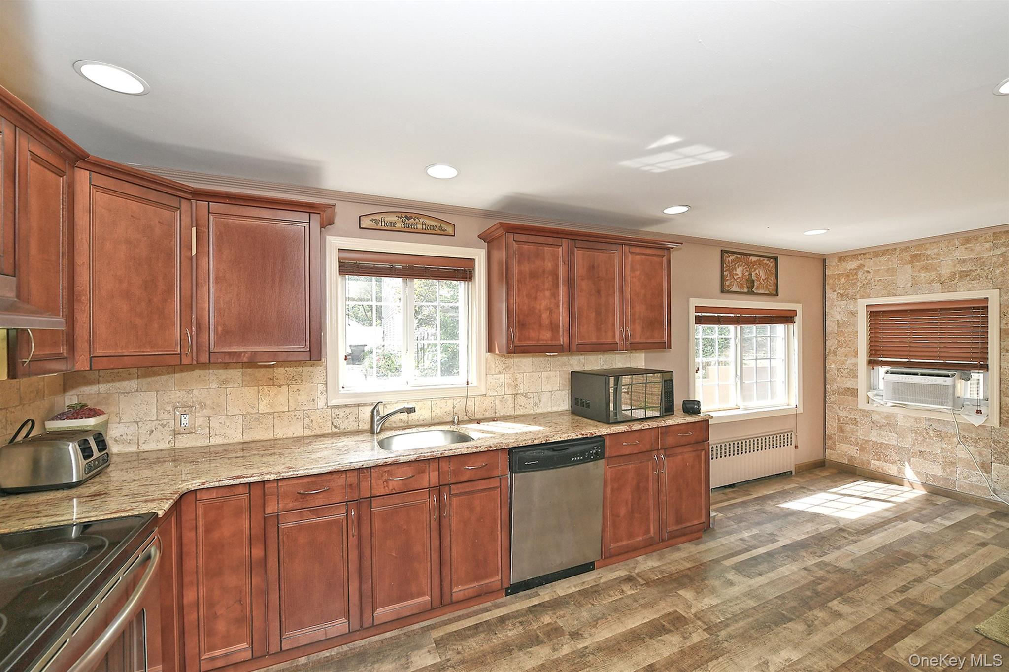 150 Hallock Landing Road Property Photo 13