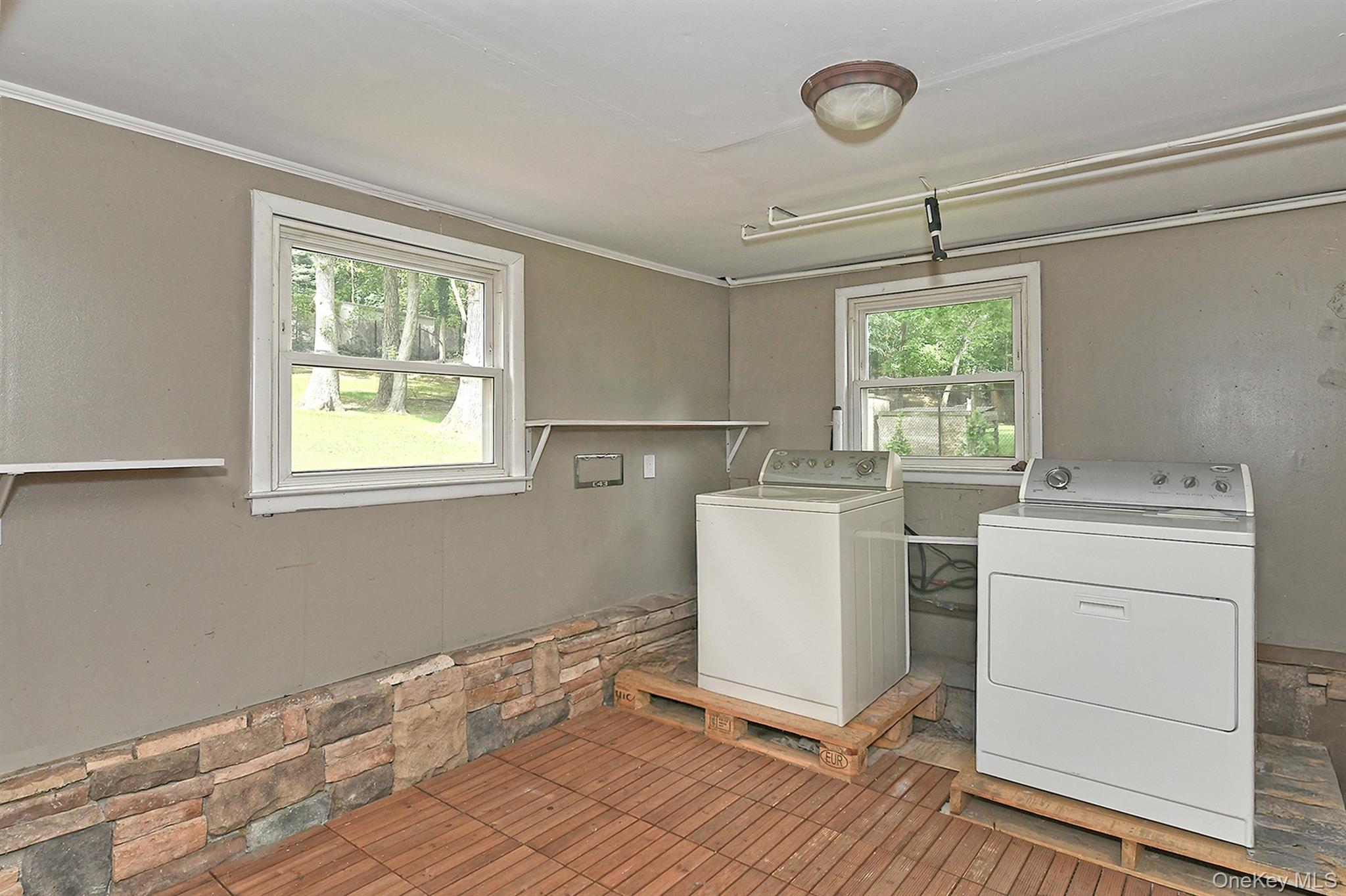 150 Hallock Landing Road Property Photo 17