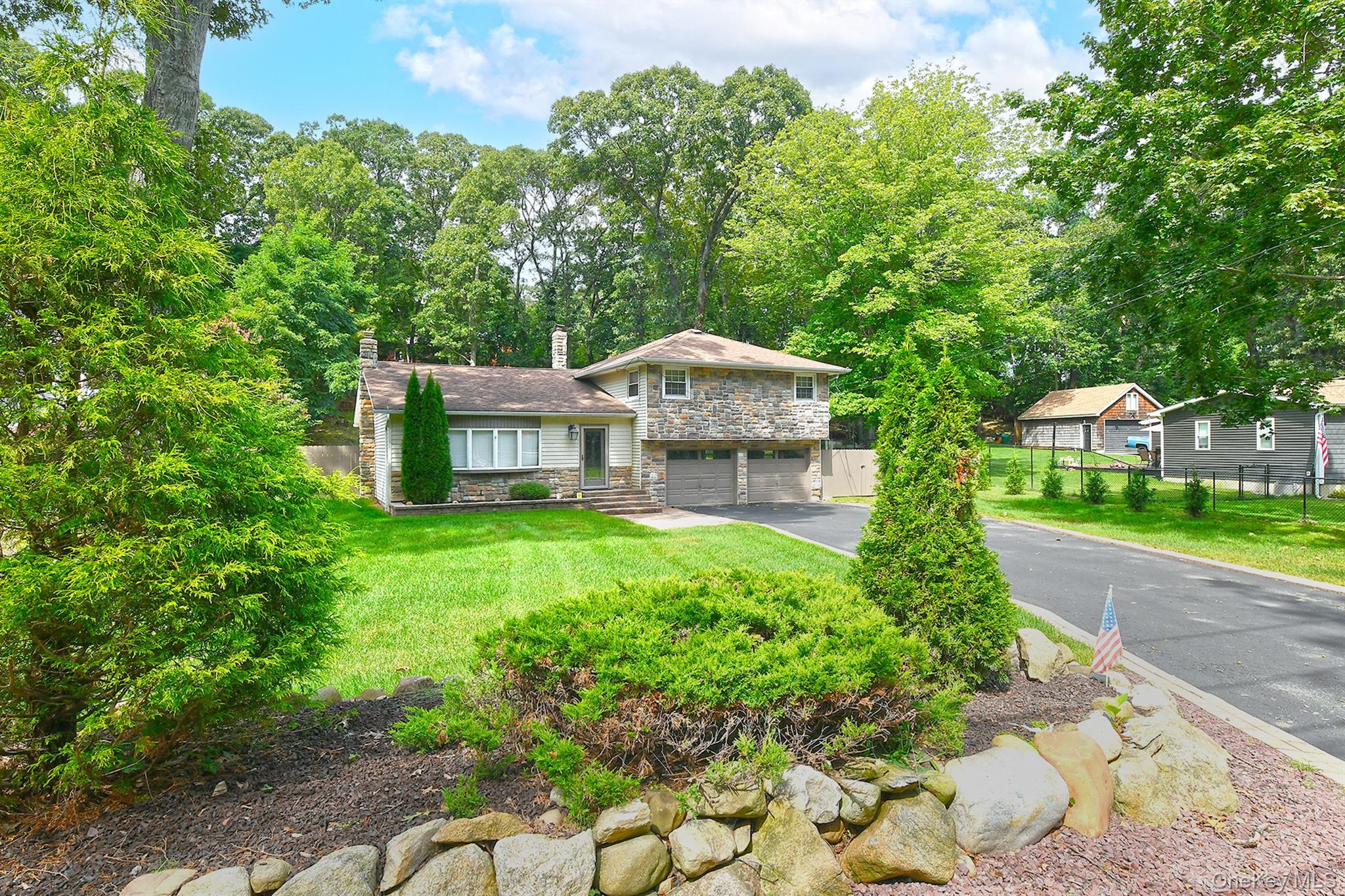 150 Hallock Landing Road Property Photo 32