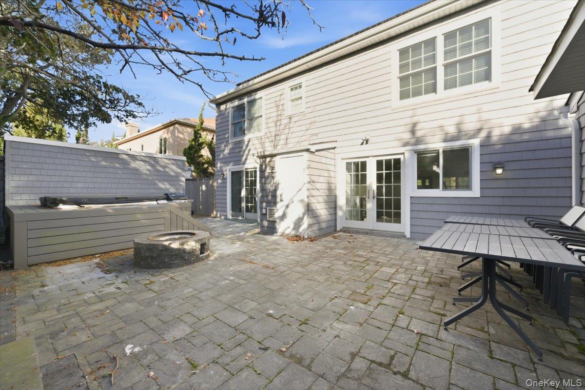 1697 Bay Boulevard Property Photo 28