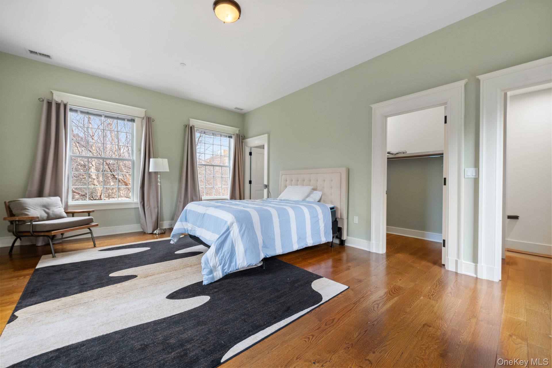 5020 Grosvenor Avenue Property Photo 25