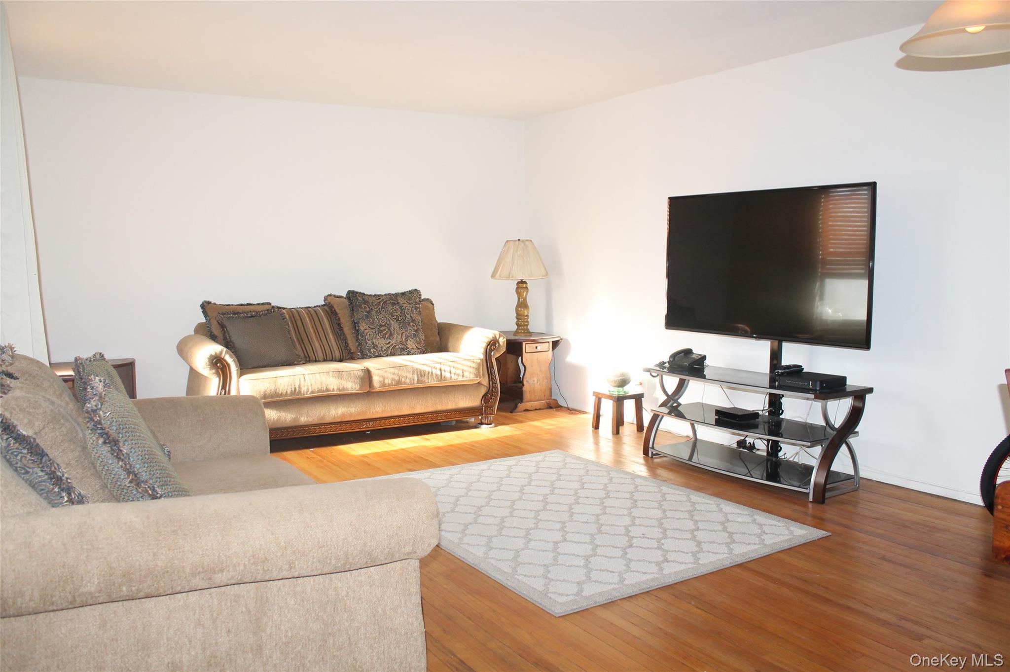 87-30 204 Street Apt-a54 Property Photo 6