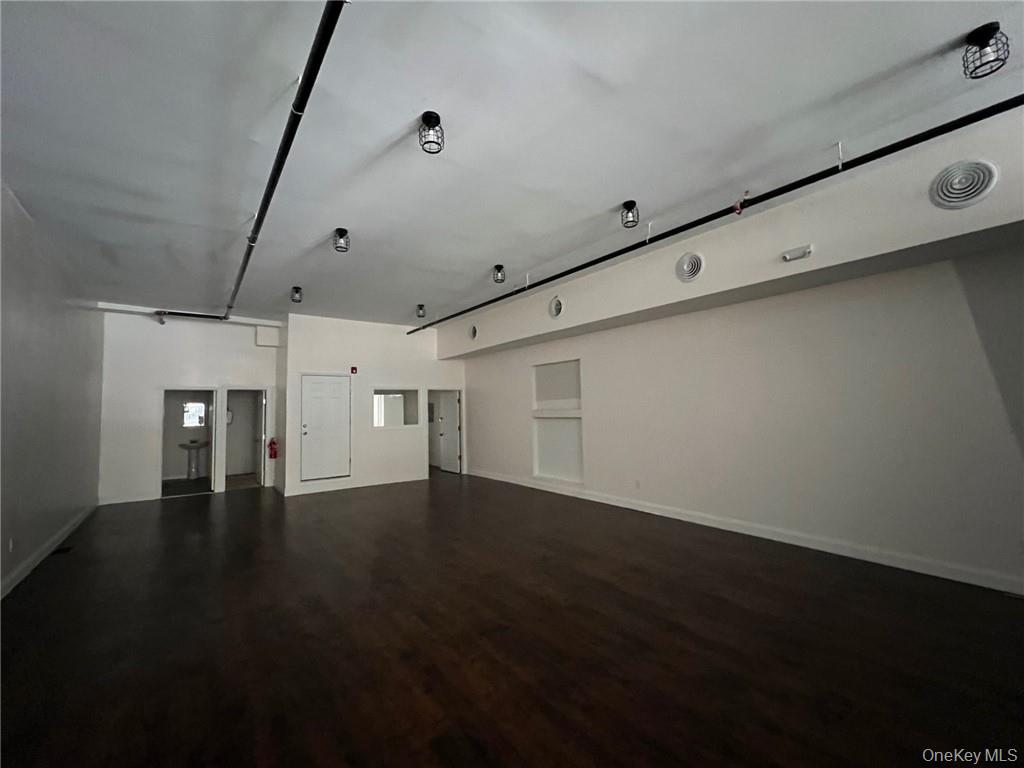 30 North Street Property Photo 3