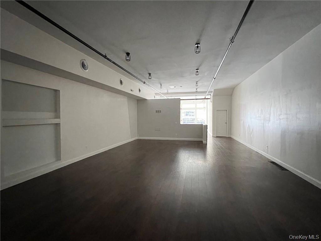 30 North Street Property Photo 4