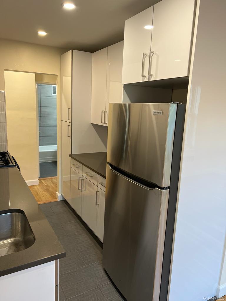 142-20 84 Drive 4d Property Photo 4