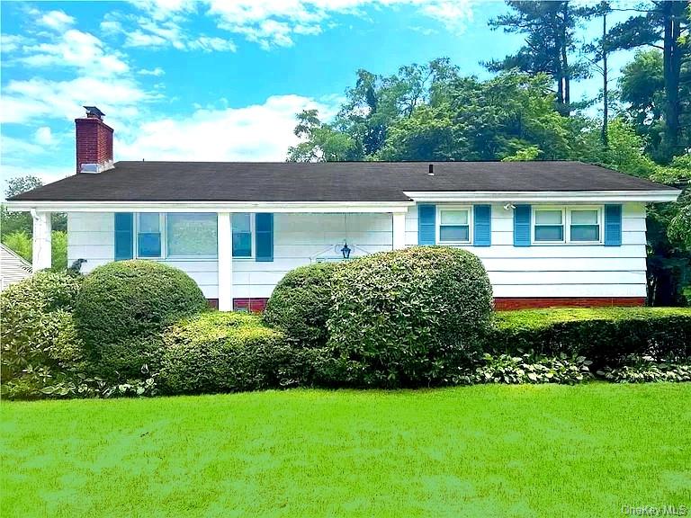 457 Quaker Ridge Road Property Photo 1