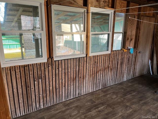 1549 & 1547 Beach Avenue Property Photo 14