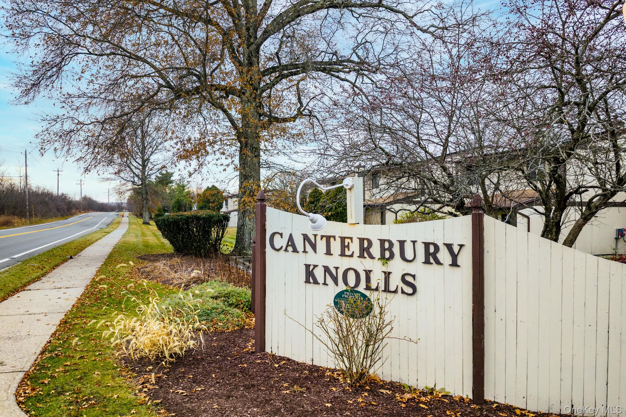 4 Eaton Court Property Photo 1