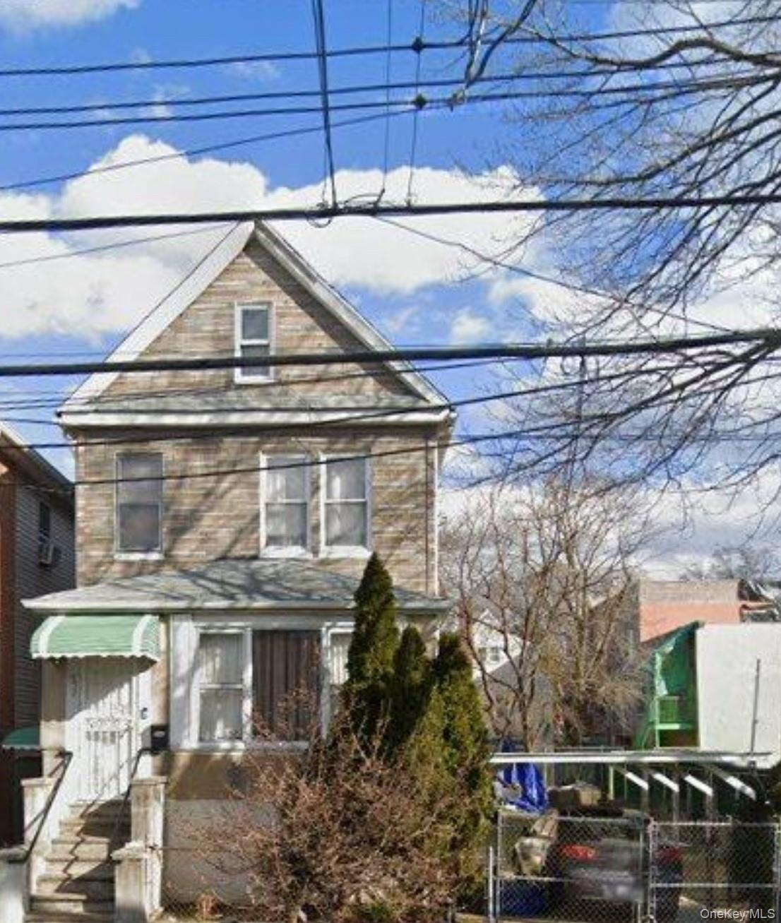 3038 Wilson Avenue Property Photo 1
