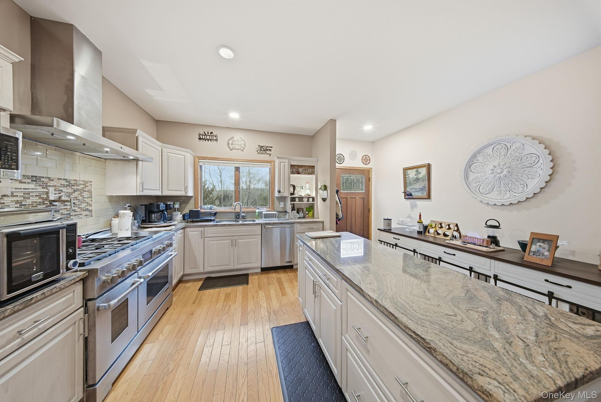191 David Rhodes Road Property Photo 6