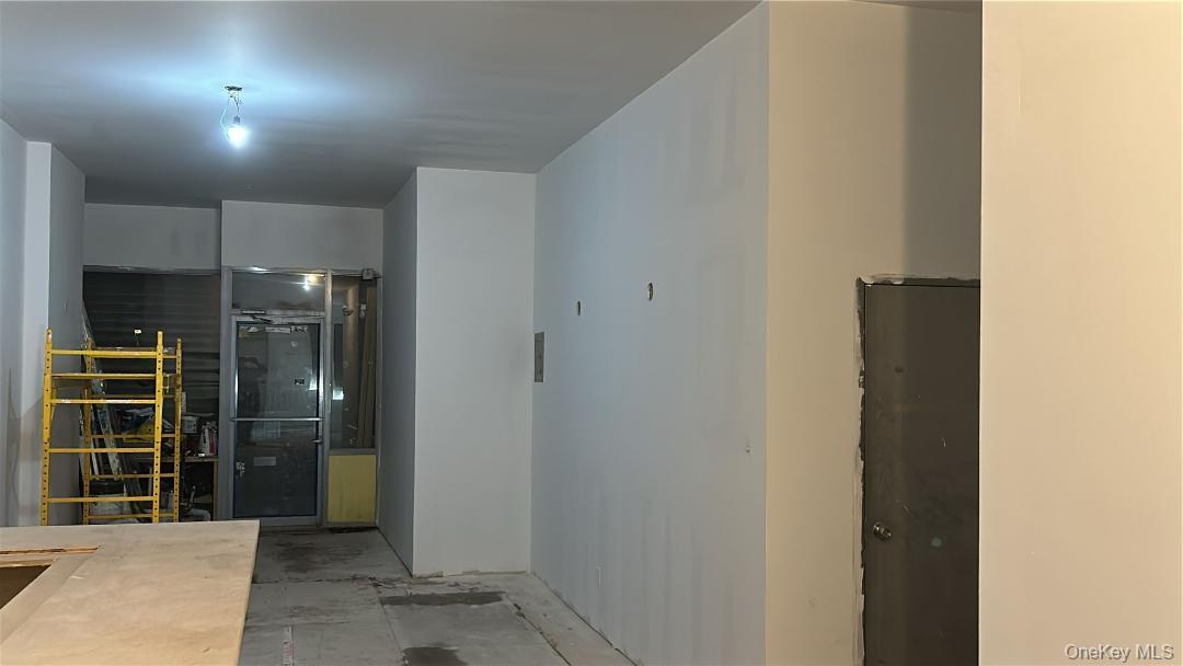 139 Kingston Avenue Store Front Property Photo 15