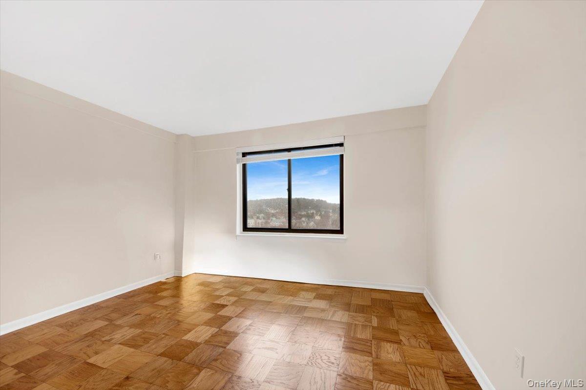 25 Lake Street 7h Property Photo 9