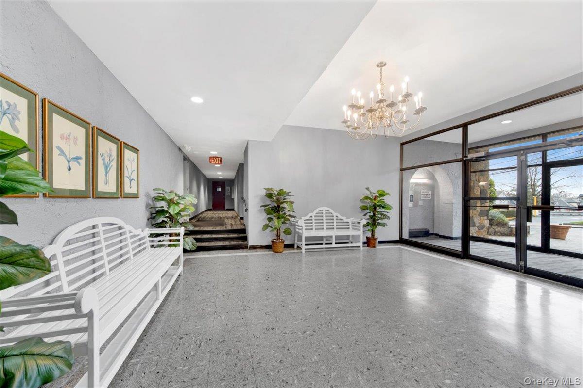 25 Lake Street 7h Property Photo 13