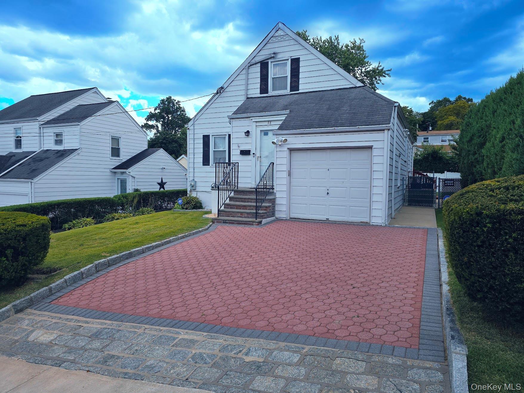 78 Onondaga Street Property Photo 1