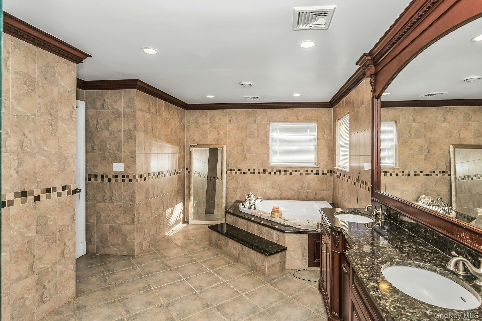 4 Laurette Lane Property Photo 23