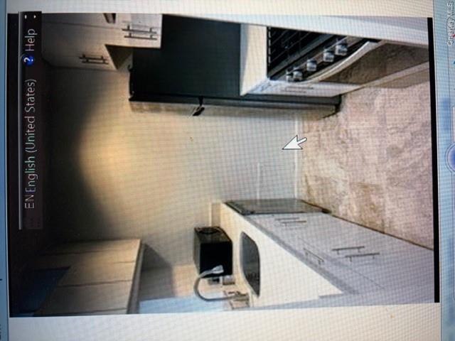 80 Elizabeth Street Property Photo 2