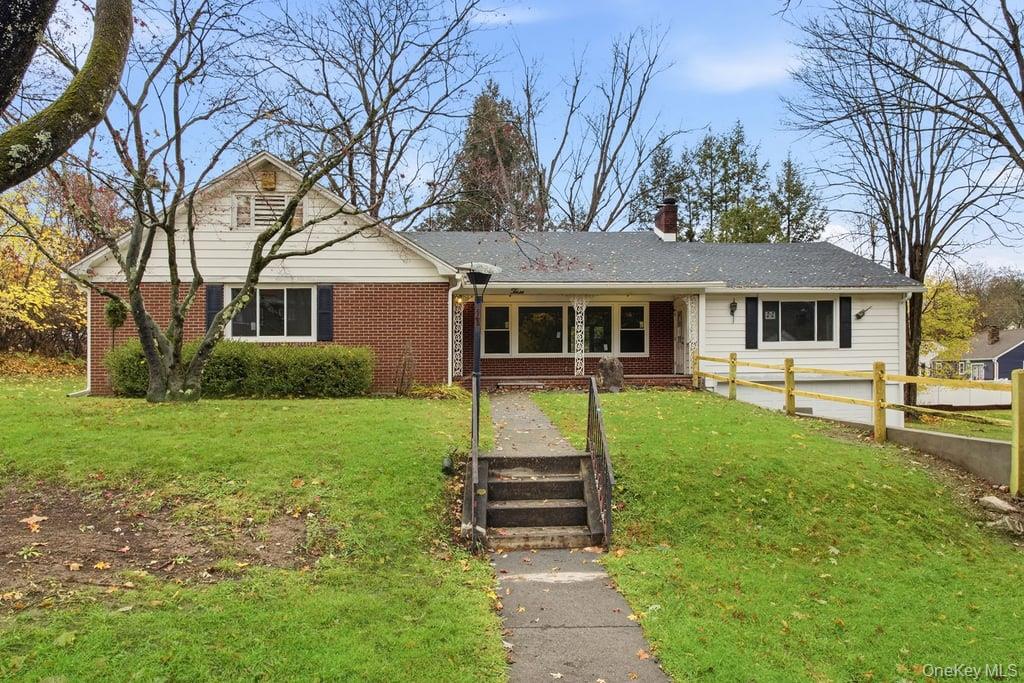 3 Lake Drive Property Photo 4