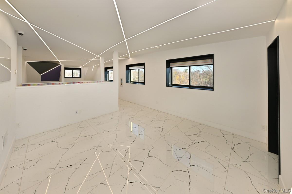1 S Liberty Drive Property Photo 21