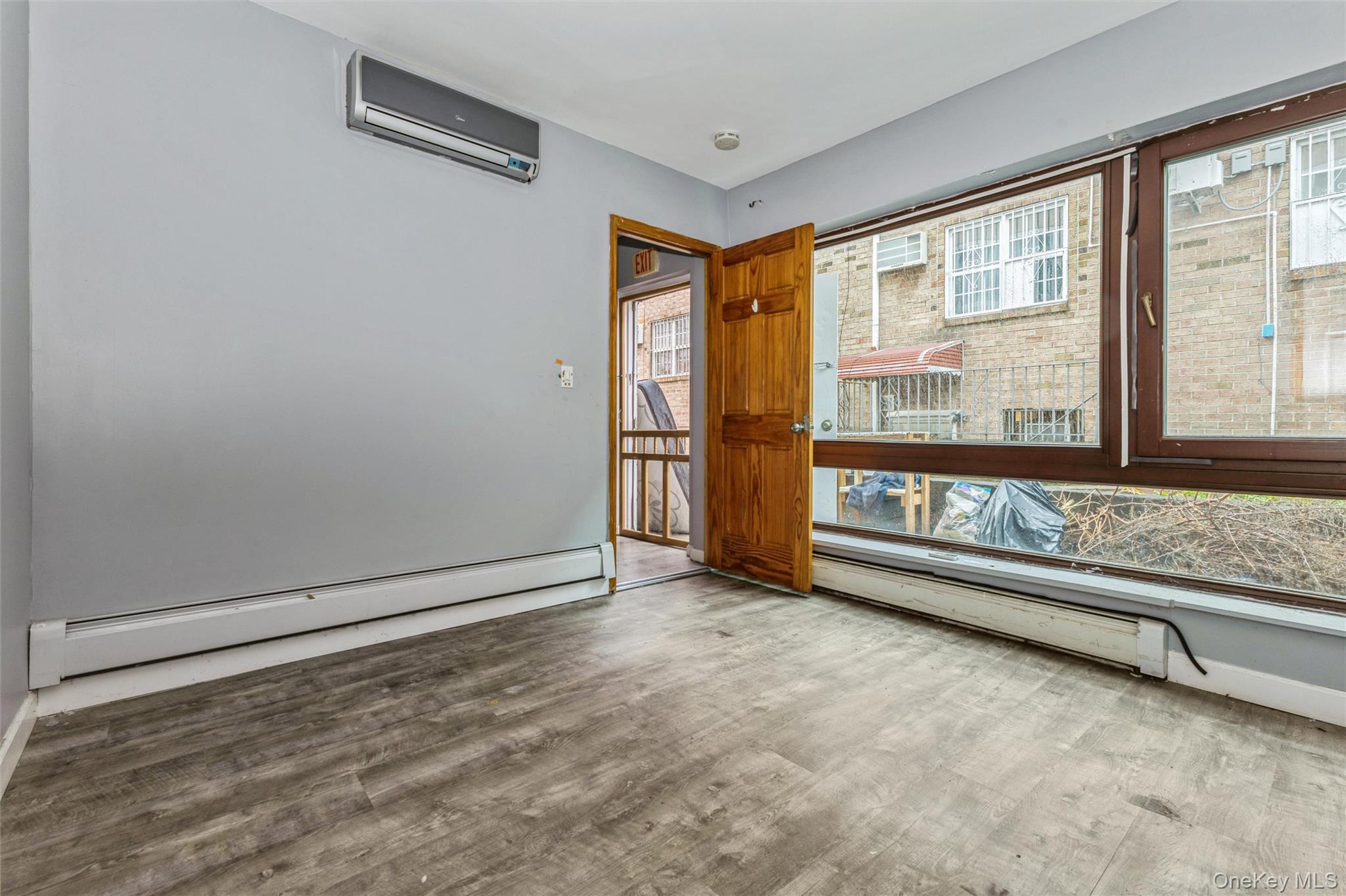 57-35 Lawrence St Cf-ba Property Photo 3