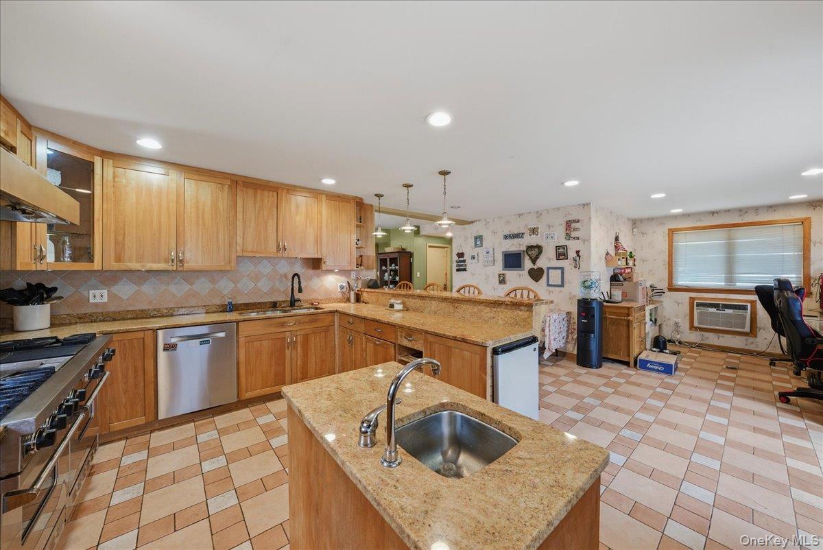 47-23 164th Street Property Photo 16
