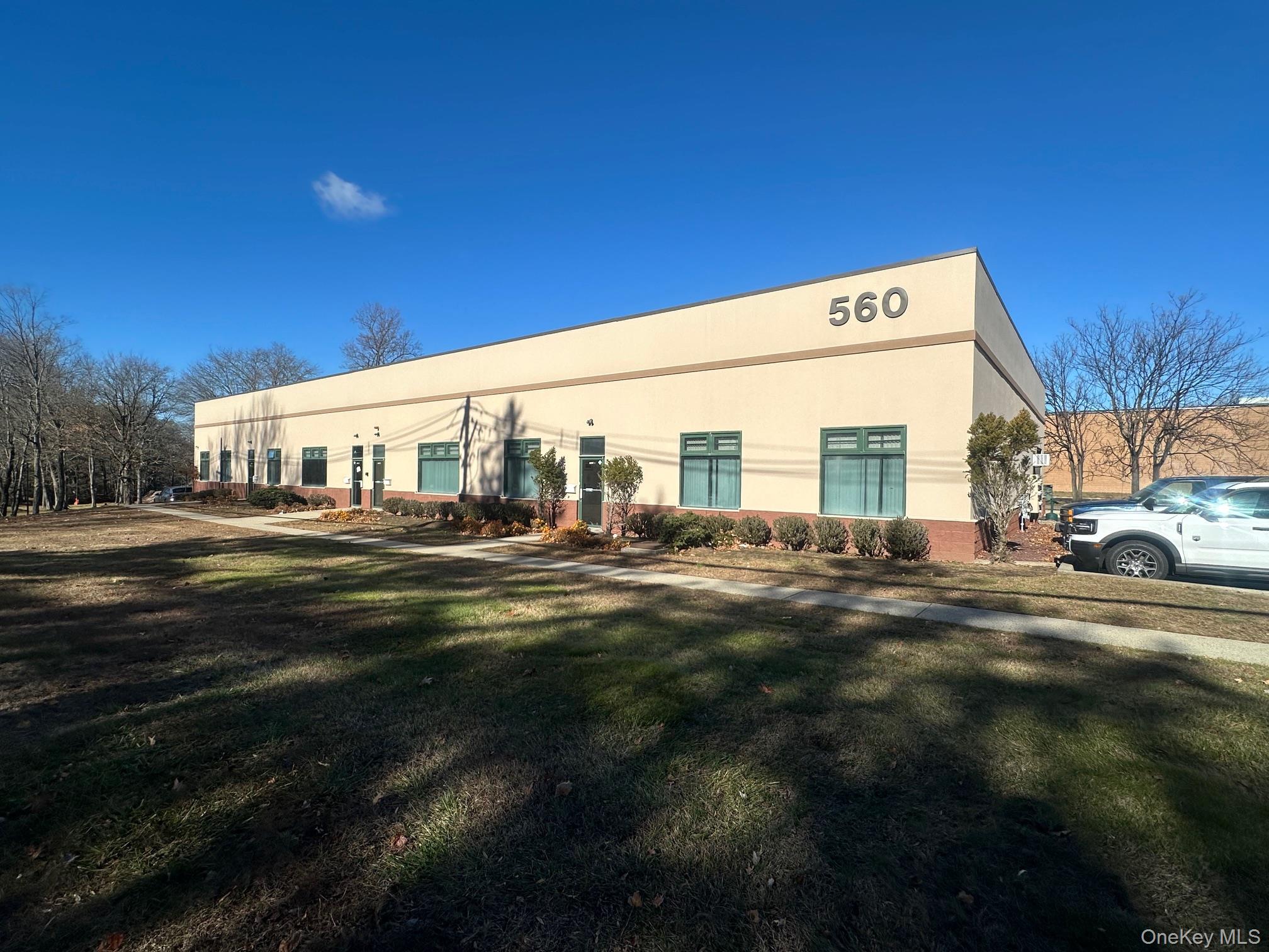 560 Bradley Hill Road Property Photo 1