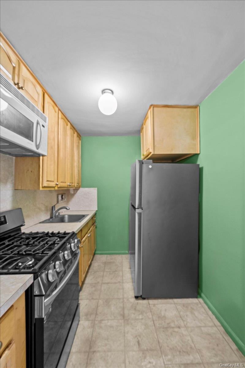 8935 155th Ave 3m Property Photo 11