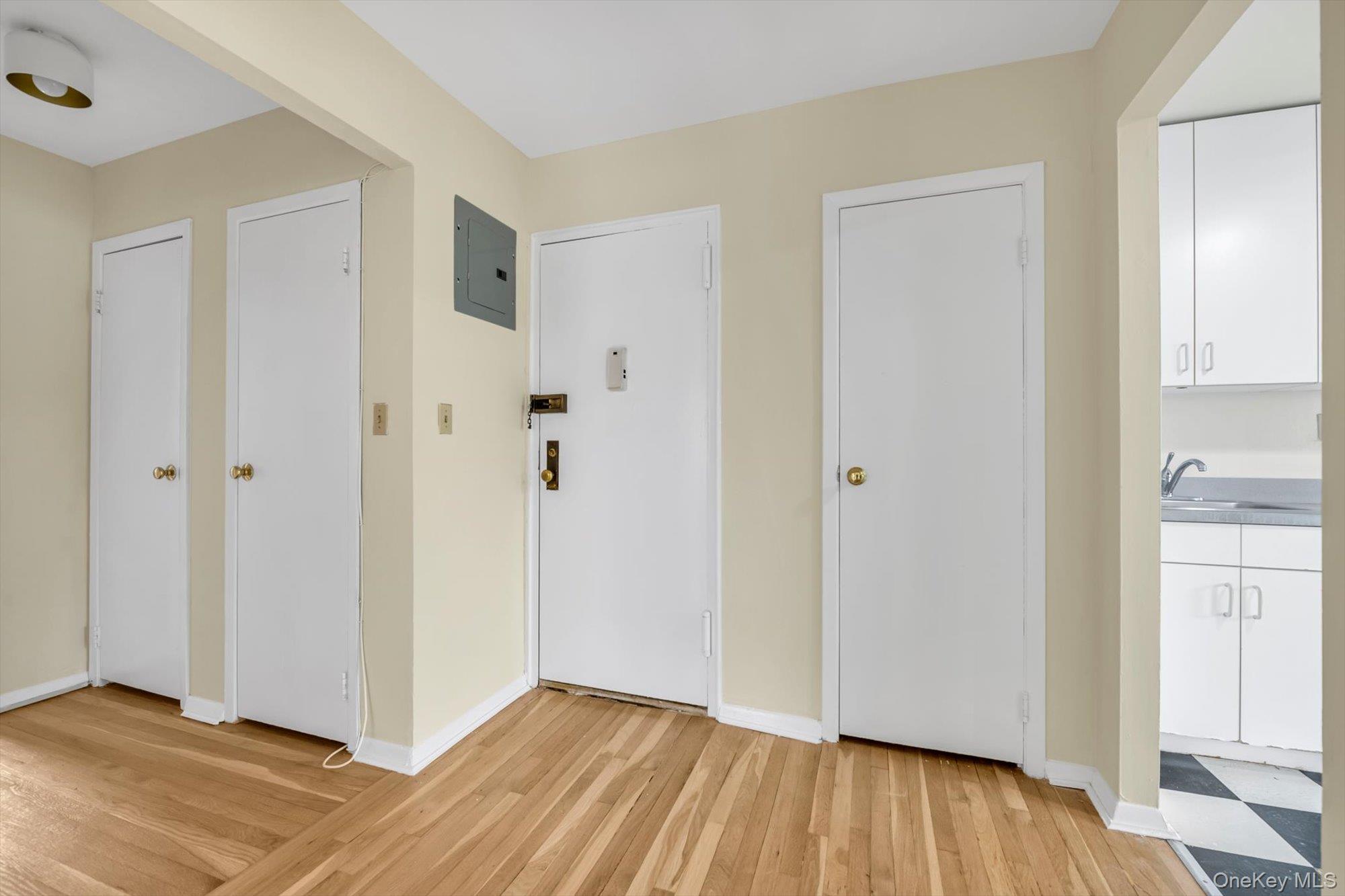 643 Pelham Road 6d Property Photo 2