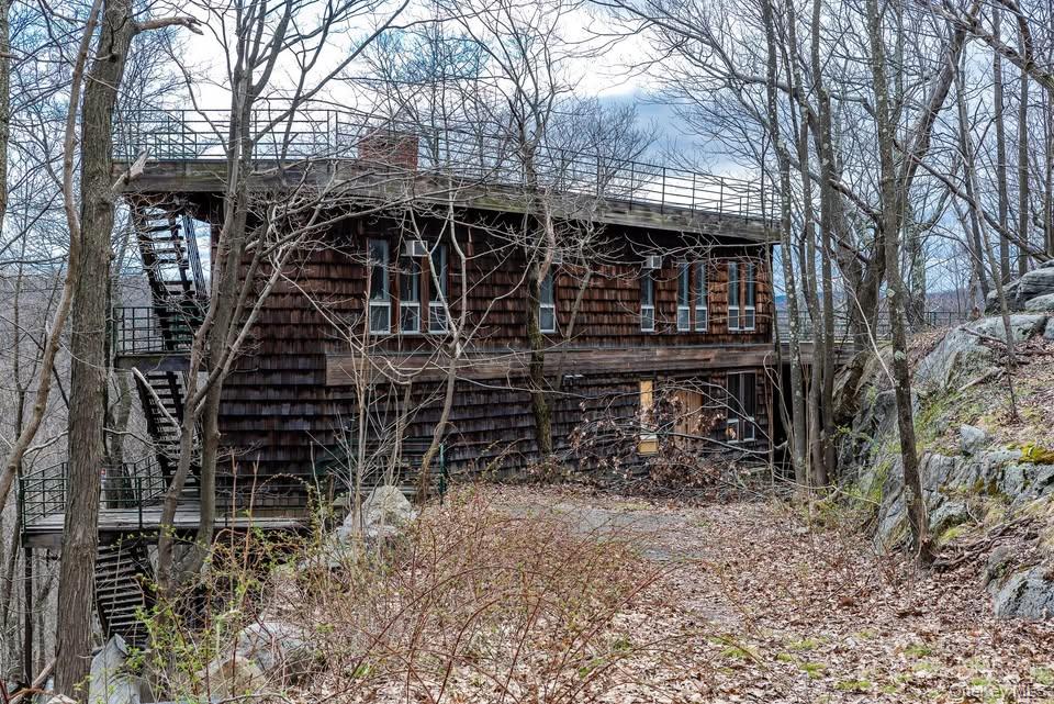 60 Woods Road Property Photo 8