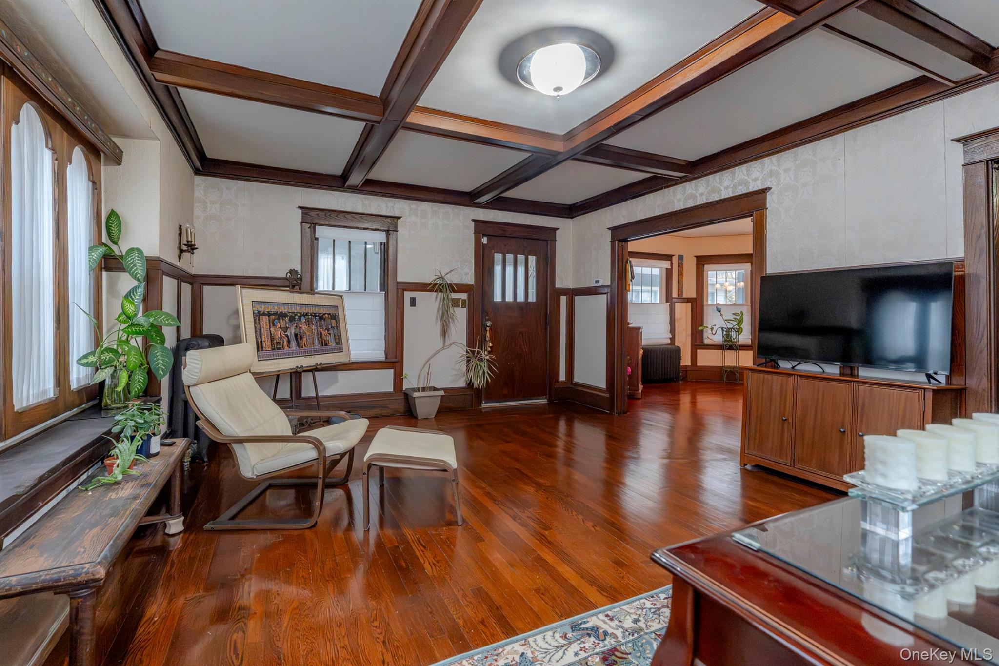 306-308 Broadway Property Photo 7