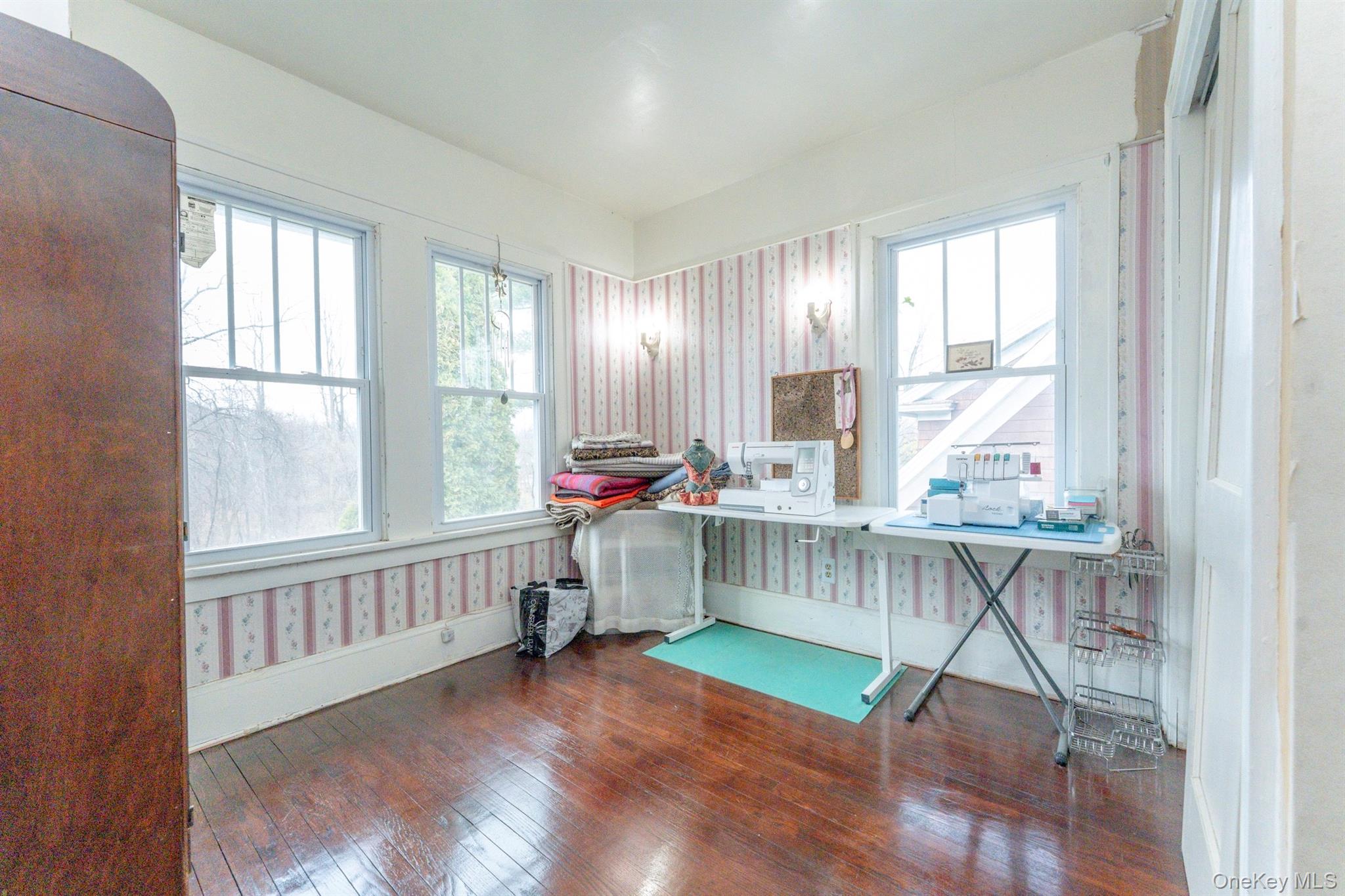 306-308 Broadway Property Photo 25