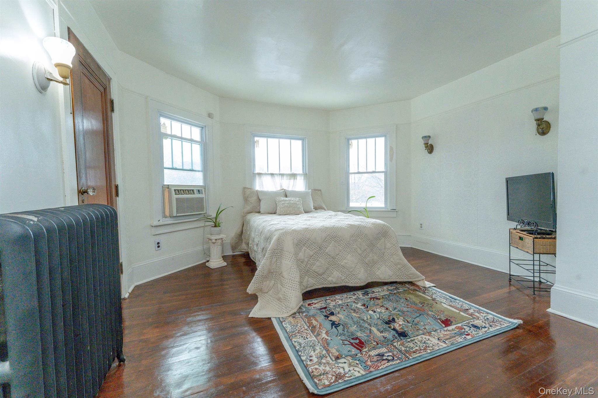 306-308 Broadway Property Photo 27