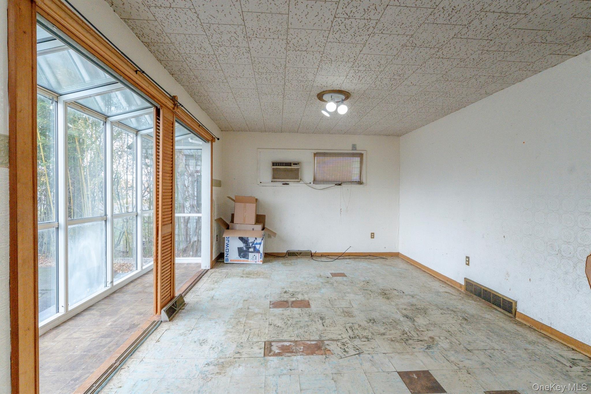 306-308 Broadway Property Photo 36