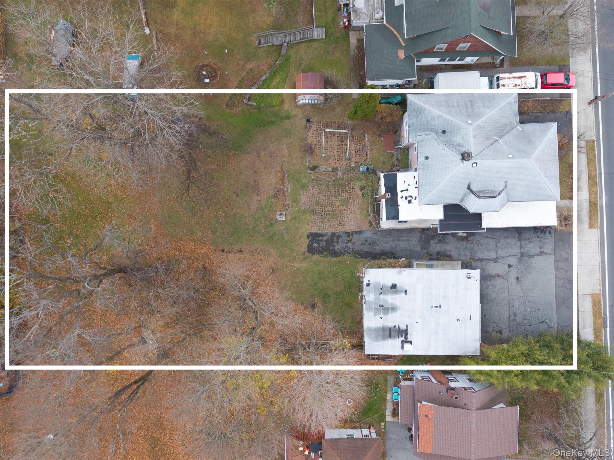 306-308 Broadway Property Photo 48