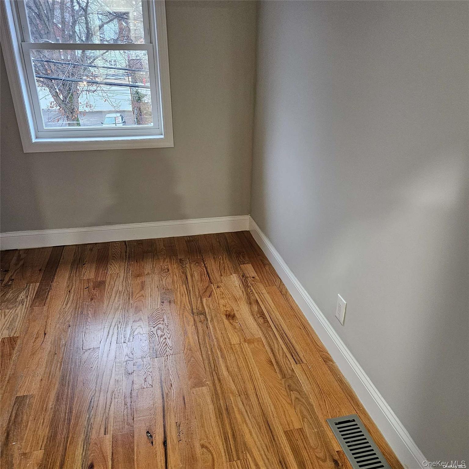 1918 Hunt Avenue Property Photo 6