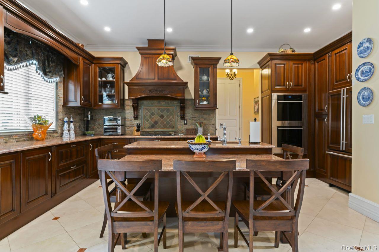 14910 7th Avenue Property Photo 8