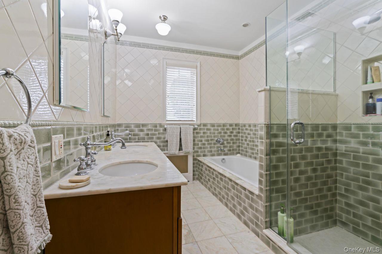 14910 7th Avenue Property Photo 19
