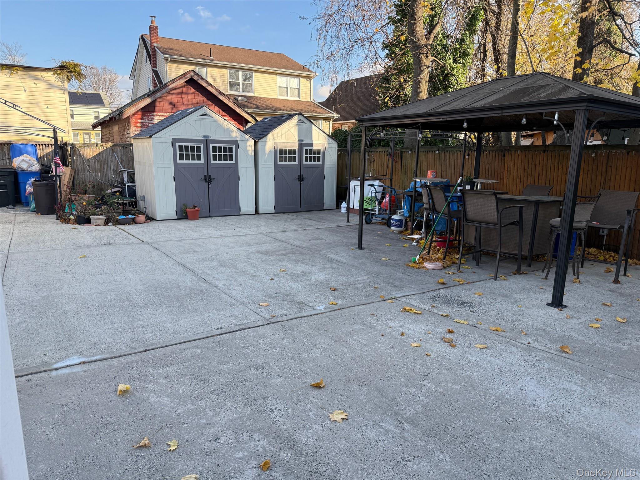 11715 200th Street Property Photo 10