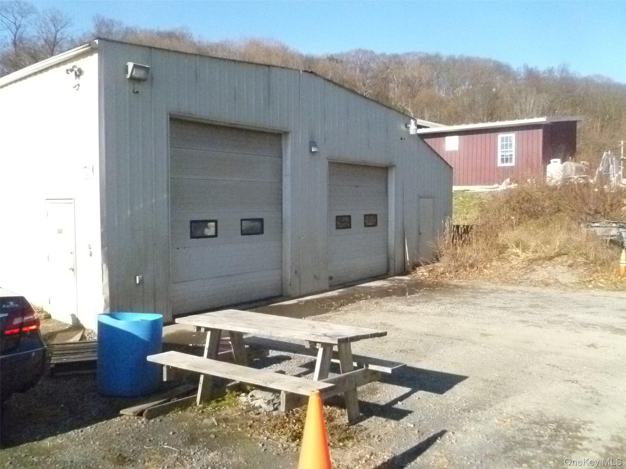 1104 Route 9w Property Photo 4