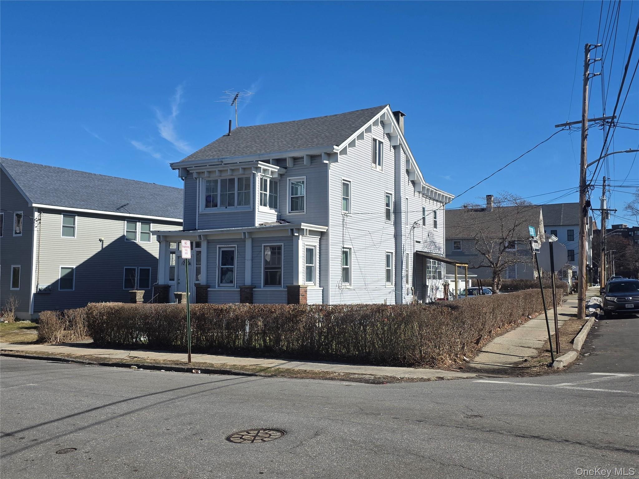 147 Union Avenue Property Photo 3