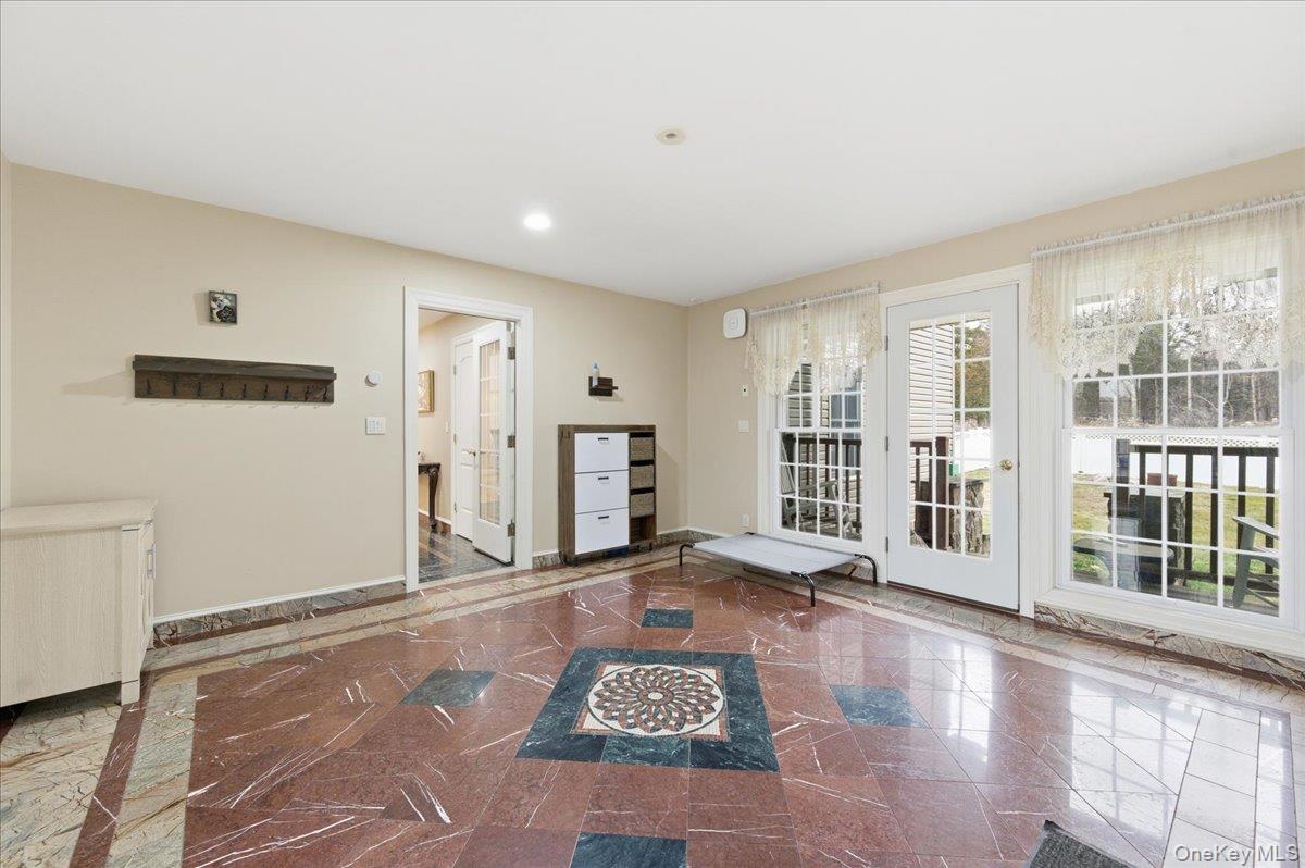 627 Green Lake Road Property Photo 18