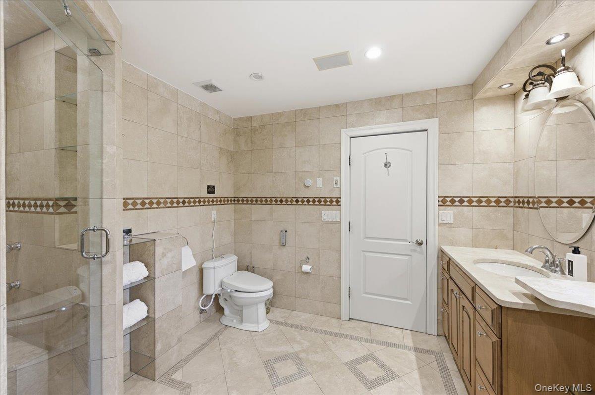 627 Green Lake Road Property Photo 39