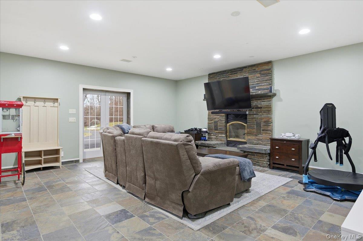 627 Green Lake Road Property Photo 45