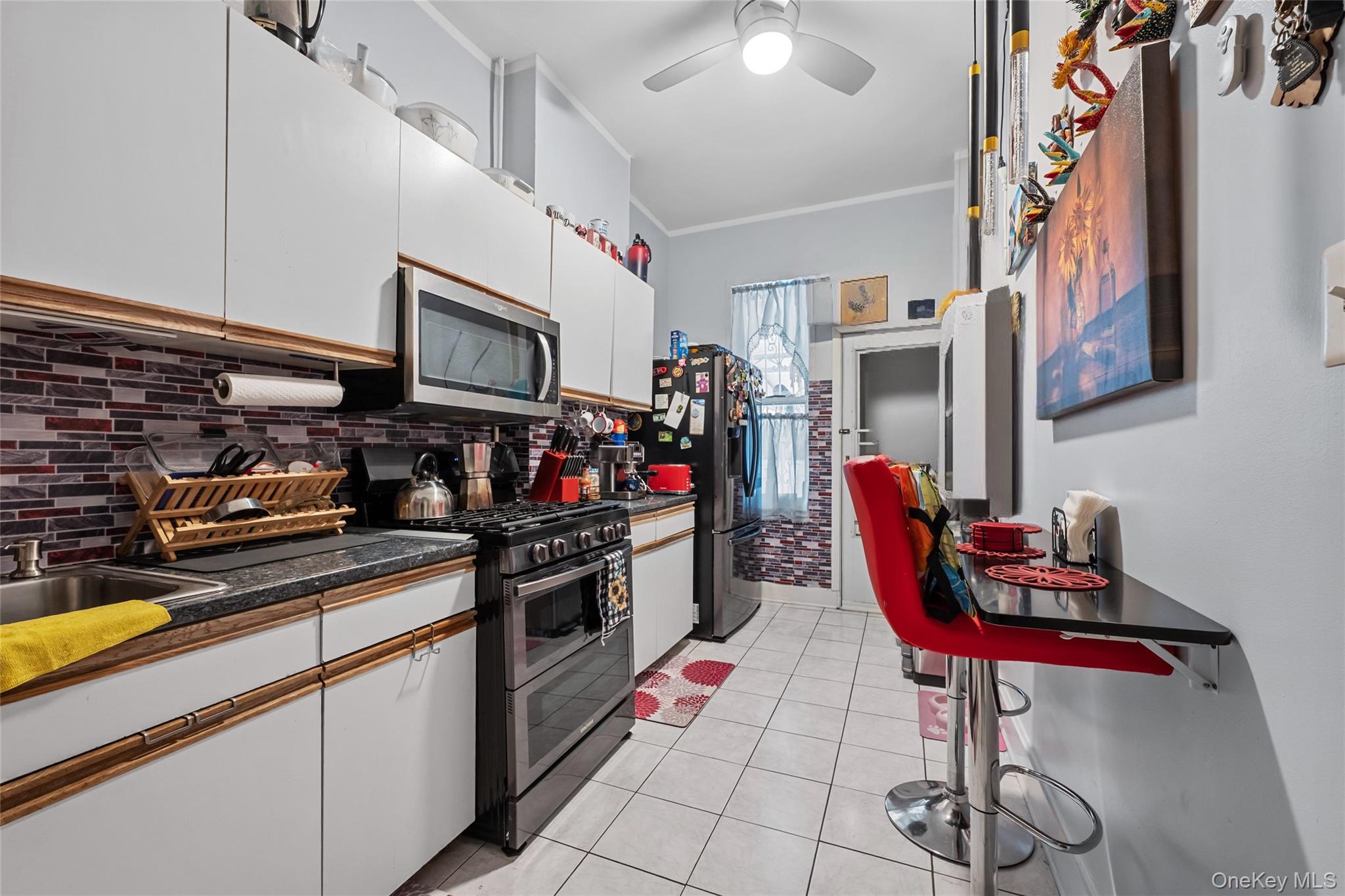 341 Weirfield Street Property Photo 4