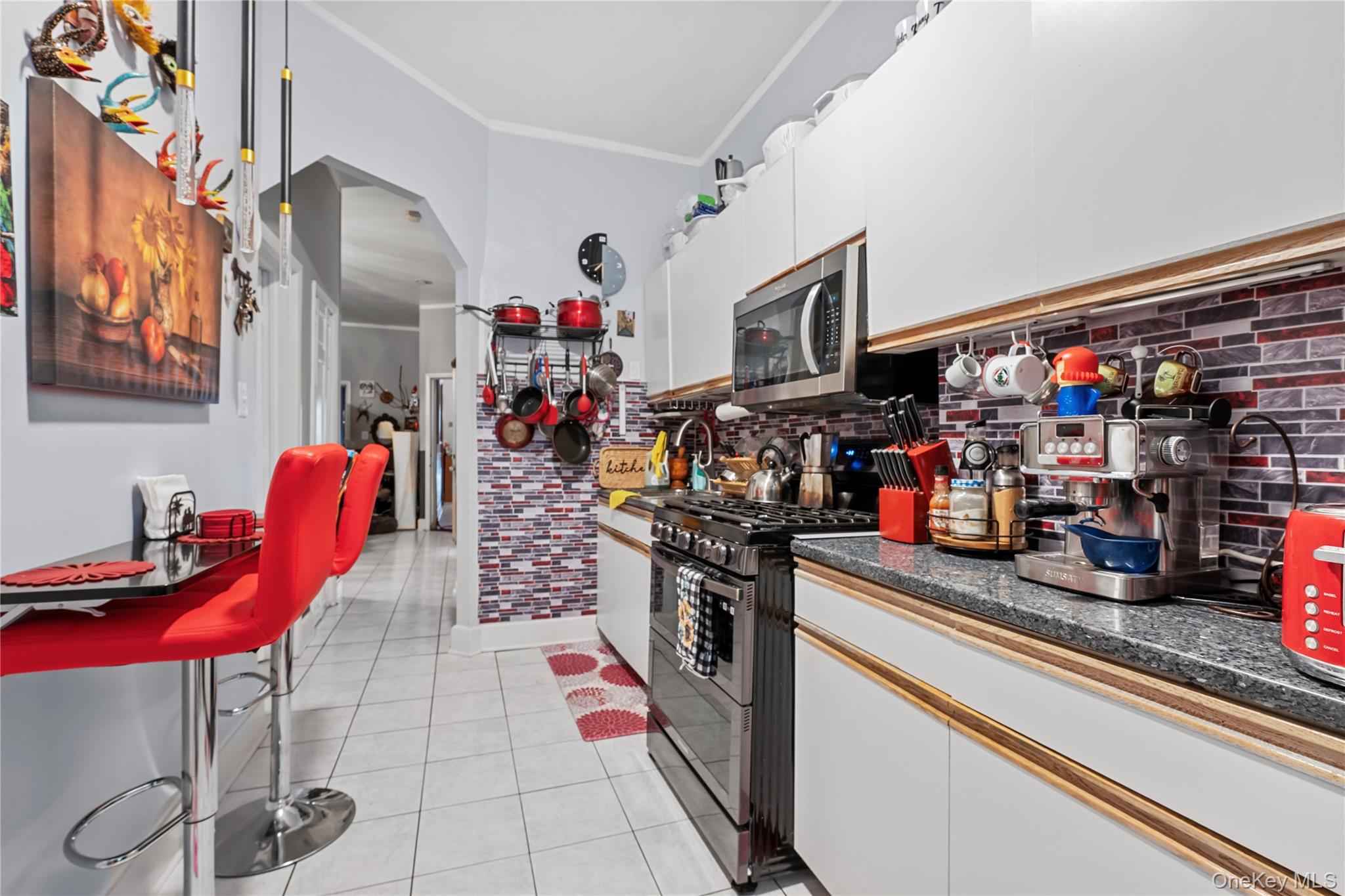 341 Weirfield Street Property Photo 5
