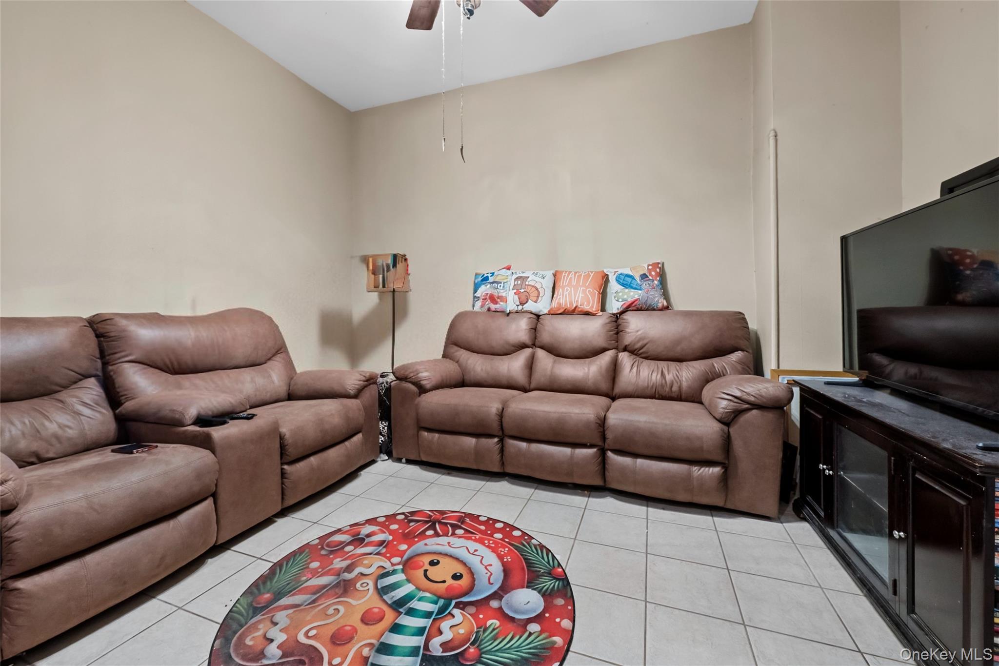 341 Weirfield Street Property Photo 16