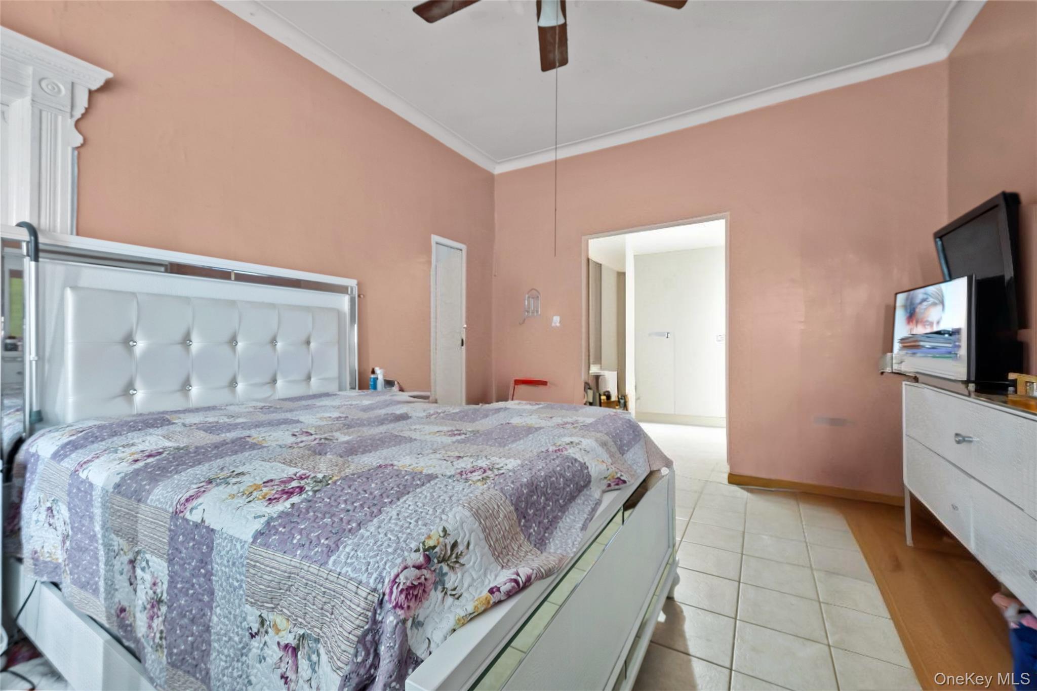 341 Weirfield Street Property Photo 20